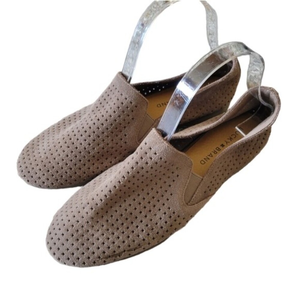 Lucky Brand Charsa Leather Perforated Flats in Beige Size 8